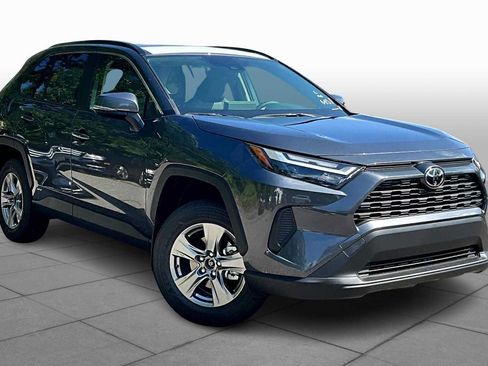 Used 2025 Toyota RAV4 XLE w/ Convenience Package AWD/4WD image 2