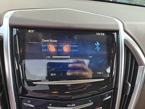 Used 2015 Cadillac SRX Premium FWD image 16