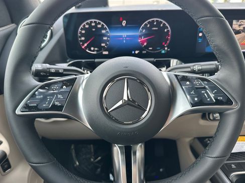 New 2026 Mercedes-Benz GLA 250 image 19