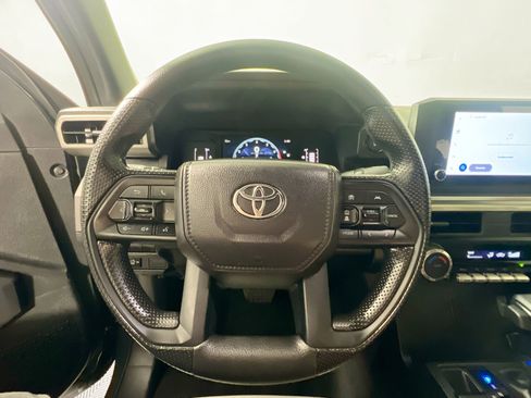 Used 2026 Toyota Tacoma SR5 image 17