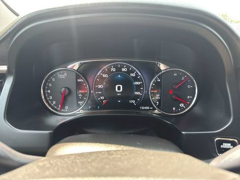 Used 2018 GMC Acadia Denali AWD/4WD image 11