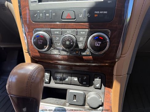 Used 2017 Buick Enclave Leather w/ Trailering Package FWD image 28