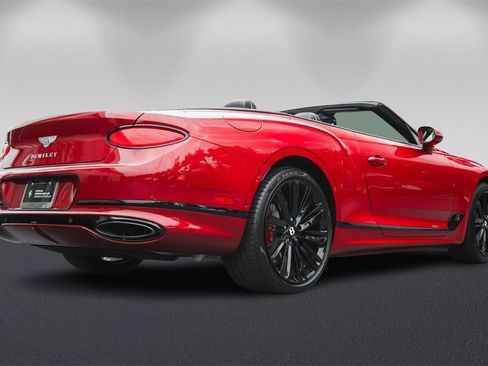 Used 2022 Bentley Continental GT Speed image 3