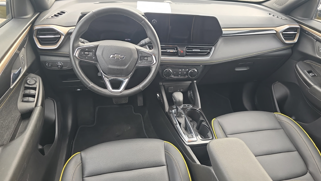 Used 2024 Chevrolet TrailBlazer ACTIV w/ Driver Confidence Package AWD/4WD image 11