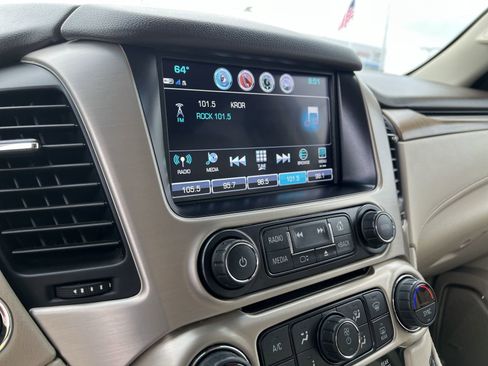 Used 2019 GMC Yukon Denali w/ Enhanced Security Package image 7