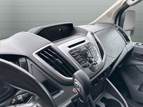 Used 2017 Ford Transit 150 XLT image 20