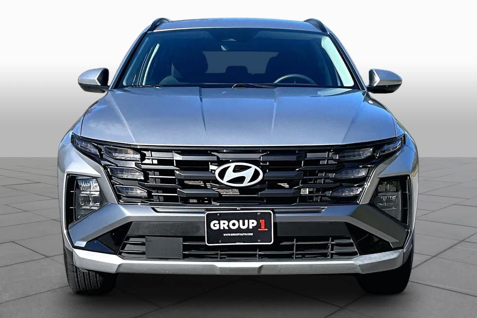 Used 2025 Hyundai Tucson SEL AWD/4WD image 4