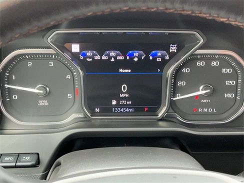 Used 2021 GMC Sierra 2500 AT4 w/ AT4 Premium Plus Package image 31