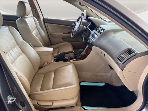 Used 2007 Honda Accord EX-L image 18