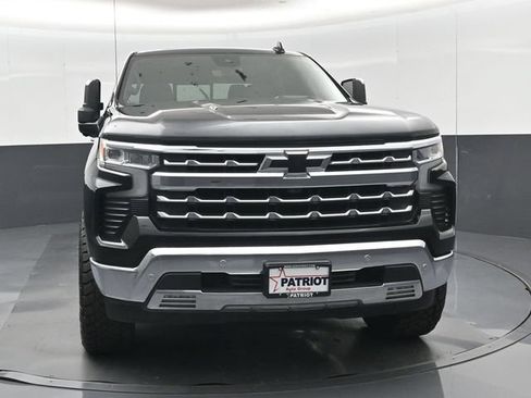 Used 2023 Chevrolet Silverado 1500 LTZ w/ LTZ Premium Package AWD/4WD image 34