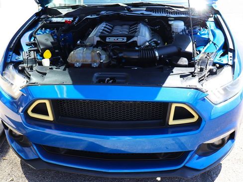 Used 2017 Ford Mustang GT w/ Enhanced Security Package RWD image 52