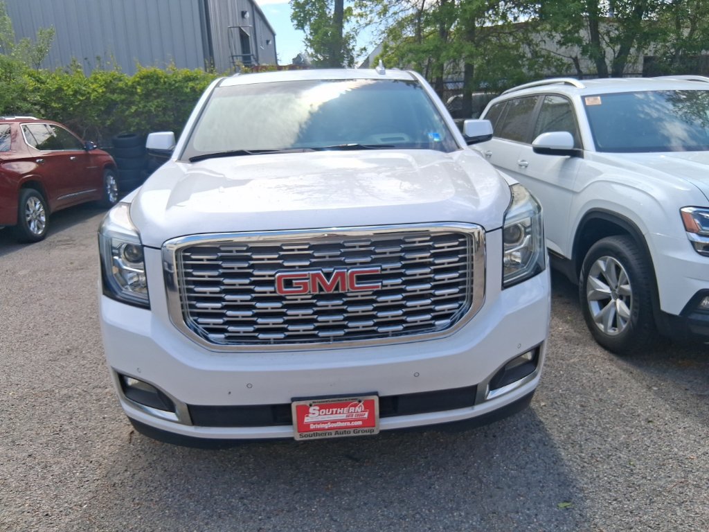 Used 2018 GMC Yukon Denali w/ Denali Ultimate Package AWD/4WD image 2