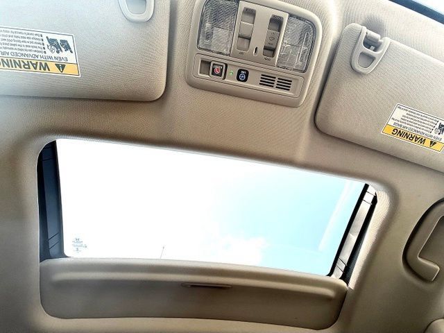 Used 2022 Honda Insight Touring image 16