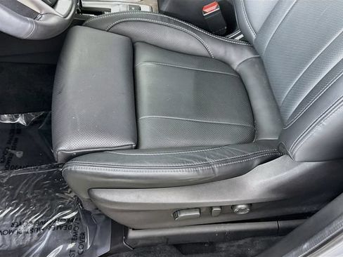Used 2024 Subaru Ascent Touring AWD/4WD image 21