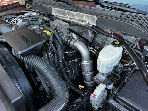 Used 2018 Chevrolet Silverado 2500 LT w/ LT Convenience Package AWD/4WD image 45