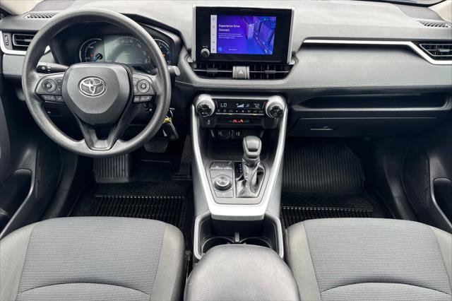 Certified 2024 Toyota RAV4 LE AWD/4WD image 3