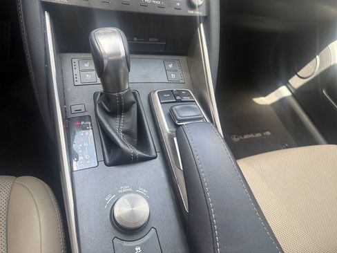 Used 2018 Lexus IS 300 AWD w/ Comfort Package image 24