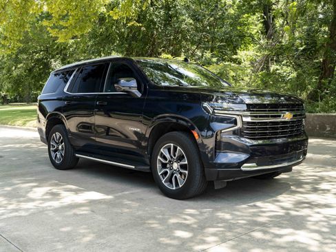 Used 2021 Chevrolet Tahoe LT AWD/4WD image 2