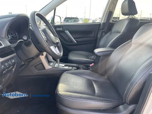 Used 2017 Subaru Forester 2.5i Limited AWD/4WD image 9