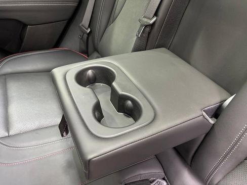 Used 2023 Buick Envision Essence w/ Sport Touring Package AWD/4WD image 38