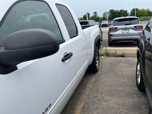 Used 2013 Chevrolet Silverado 1500 LS AWD/4WD image 8