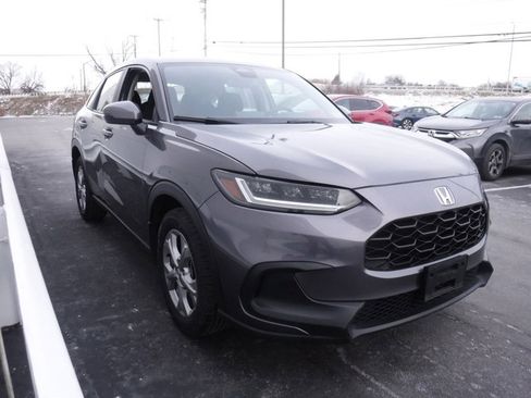 Used 2023 Honda HR-V LX image 5