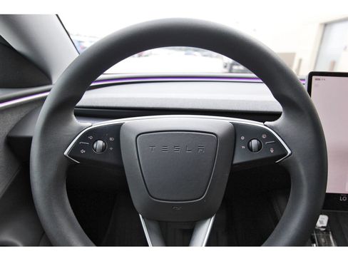 Used 2024 Tesla Model 3 Standard Range RWD image 15