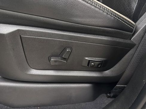 Used 2022 RAM 3500 Laramie image 10