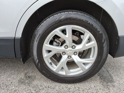 Used 2019 Chevrolet Equinox Premier image 11