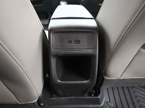 Used 2025 Buick Envista Avenir FWD image 29
