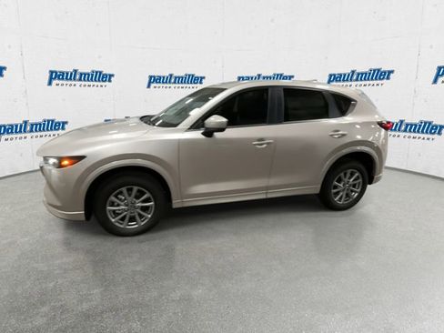Used 2025 MAZDA CX-5 AWD 2.5 S w/ Select Package image 6