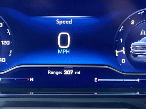 Used 2024 Chevrolet Tahoe LT image 16