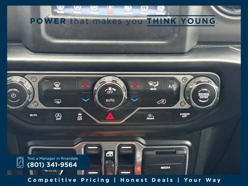 Used 2022 Jeep Wrangler Unlimited Sport image 18