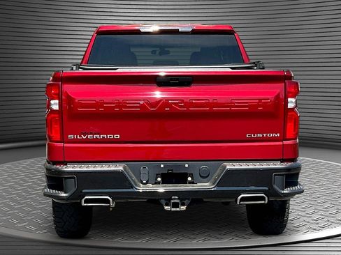 Used 2021 Chevrolet Silverado 1500 Custom Trail Boss AWD/4WD image 5