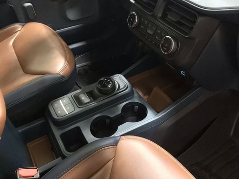 Used 2024 Ford Maverick Lariat w/ 4K Tow Package image 29