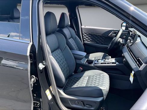 New 2026 Nissan Rogue Platinum AWD/4WD image 11