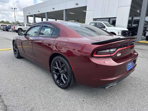 Used 2020 Dodge Charger SXT w/ Blacktop Package image 7