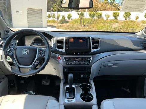Used 2017 Honda Pilot EX-L image 12