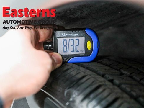 Used 2021 Jeep Compass Latitude w/ Driver Assistance Group image 25