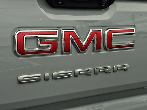 Used 2024 GMC Sierra 1500 Elevation AWD/4WD image 27