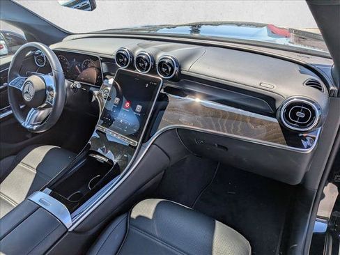 Certified 2025 Mercedes-Benz GLC 300 image 21
