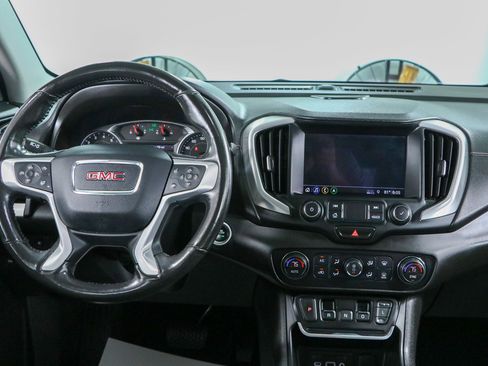 Used 2020 GMC Terrain SLT w/ Preferred Package FWD image 17