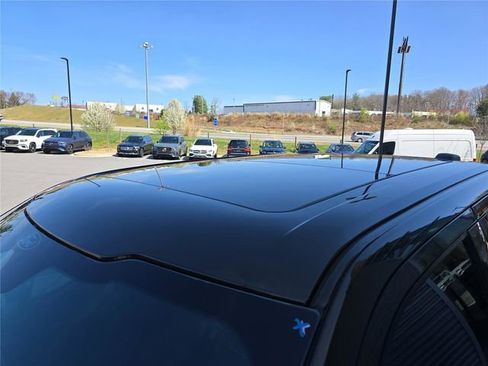 Used 2024 Ford F150 Raptor AWD/4WD image 13