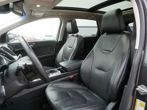 Certified 2020 Ford Edge Titanium w/ Equipment Group 301A AWD/4WD image 10