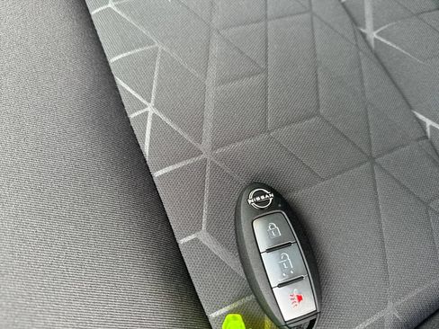 New 2026 Nissan Frontier SV w/ Tow Package AWD/4WD image 31