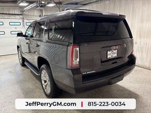 Used 2016 GMC Yukon SLT w/ Open Road Package AWD/4WD image 5