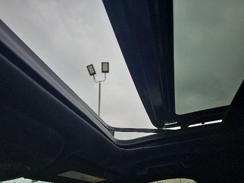 Used 2018 Cadillac CT6 Luxury AWD/4WD image 12