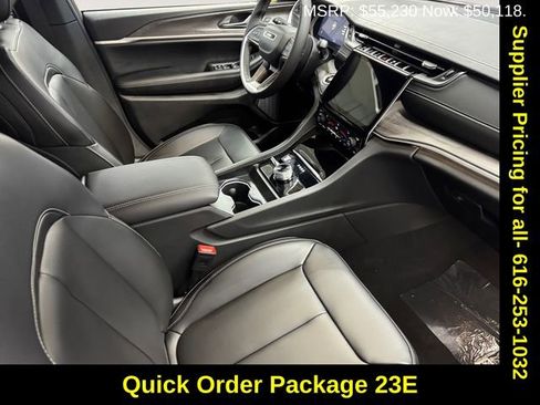 New 2025 Jeep Grand Cherokee Limited image 4