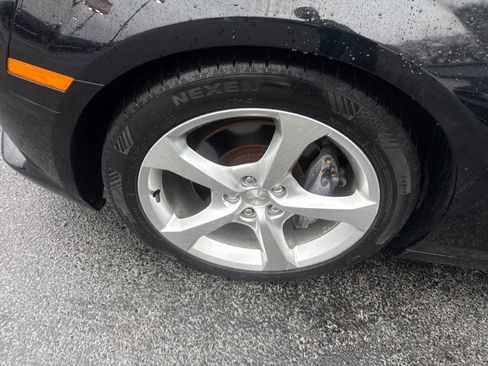Used 2015 Chevrolet Camaro SS image 27
