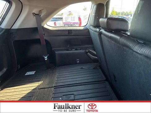 Certified 2018 Toyota Highlander Plus AWD/4WD image 26